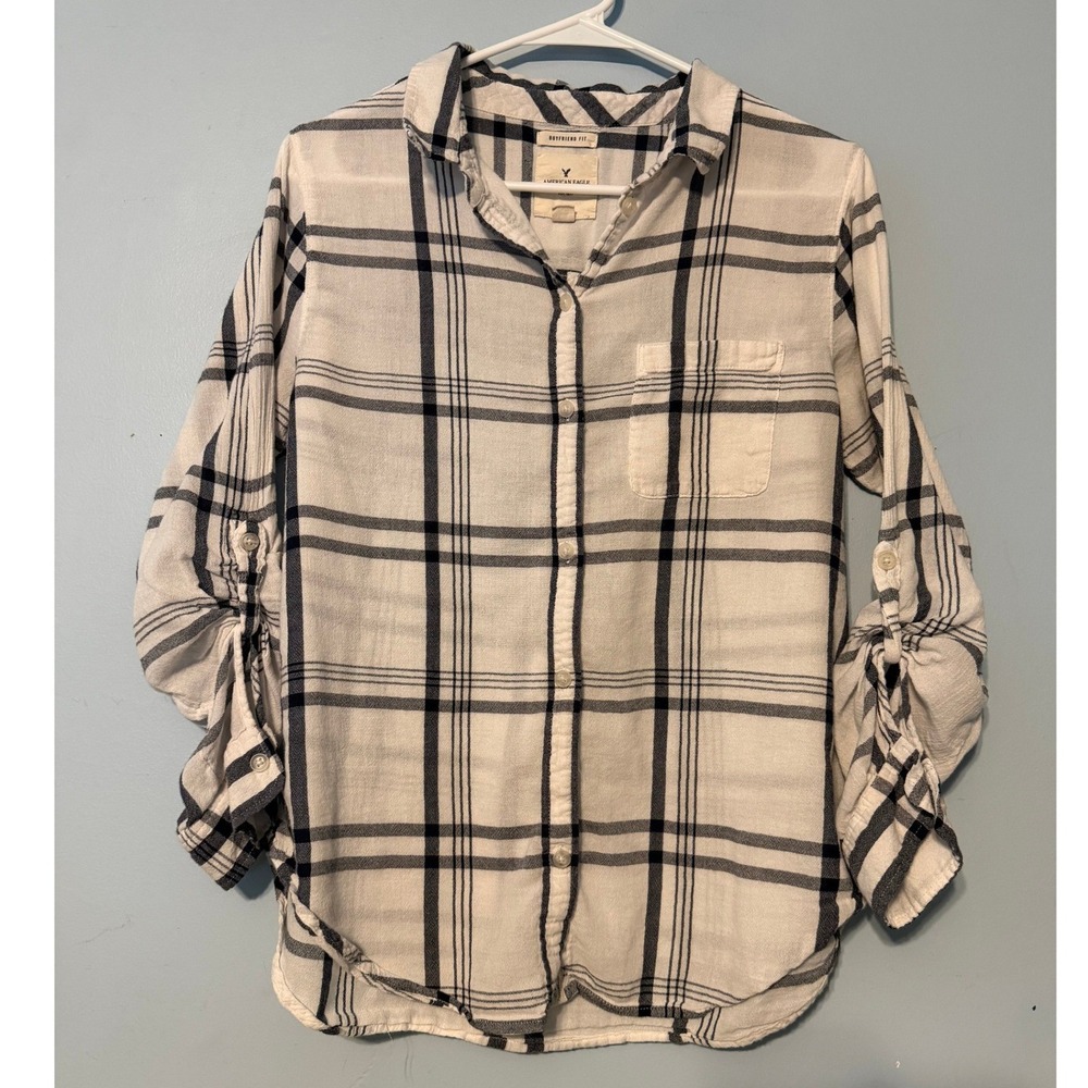 American Eagle Outfitters Women's L Boyfriend Fit Plaid Button Down Navy 2088